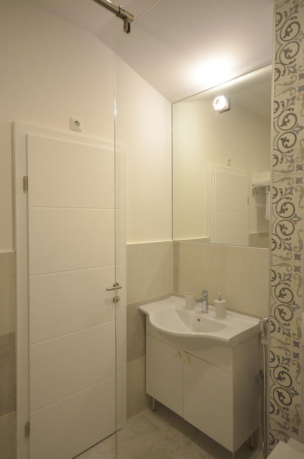 Villa Aba Apartments Сараево Экстерьер фото